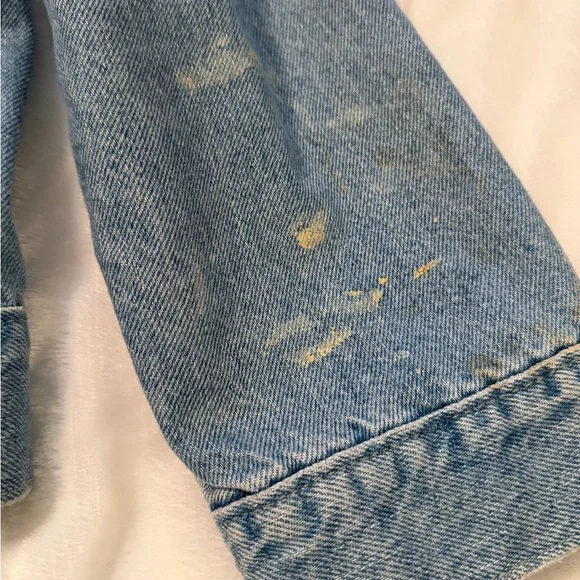 Levi's Women’s Distressed Light Wash Denim Jacket - Light Blue - Picture 7 of 9